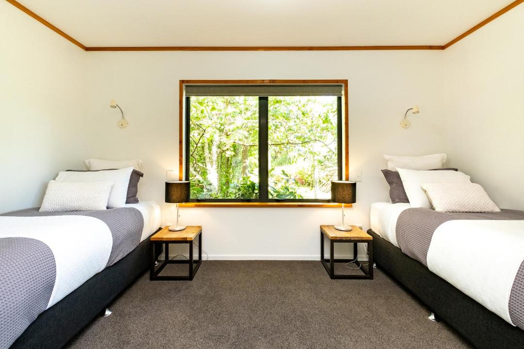 Clive House | Lawn Cottages