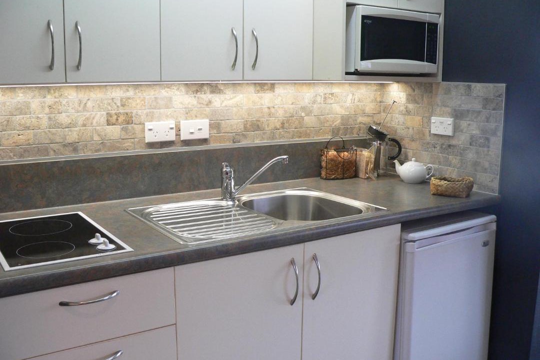 Kaka Point Bed & Breakfast | Molyneux House