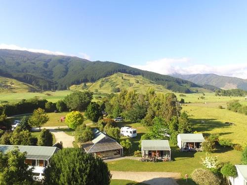 Linkwater Resort | Smiths Farm Holiday Park