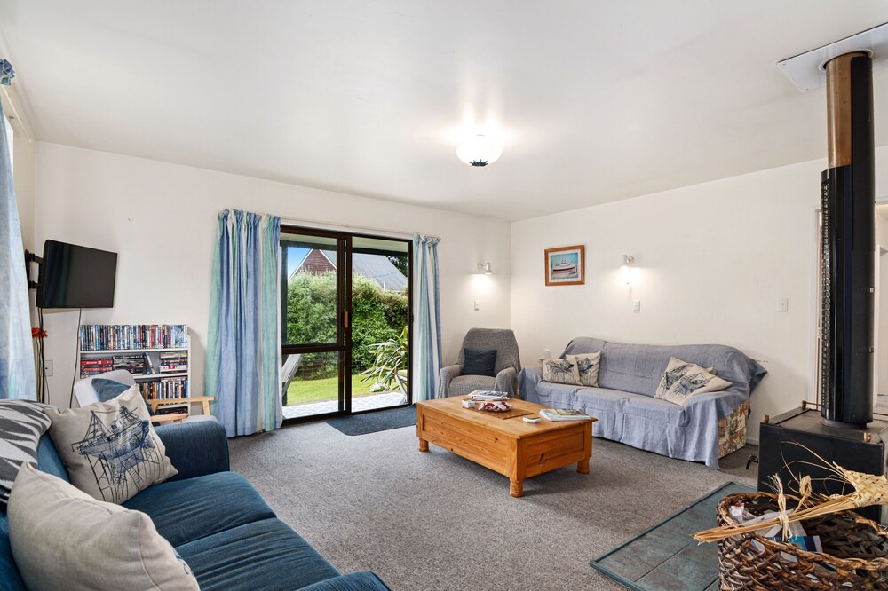 Photo of Livingroom in Ngakuta Bay