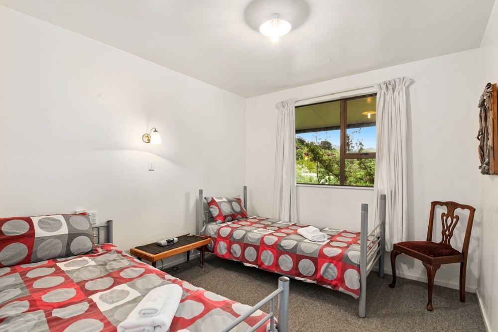 Photo of Bedroom in Ngakuta Bay