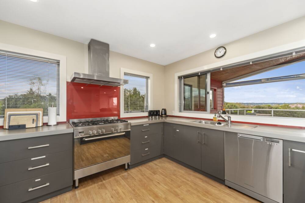 Photo of Kitchen in Nukuhau