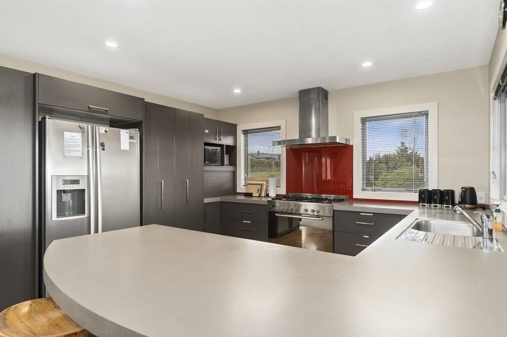 Photo of Kitchen in Nukuhau
