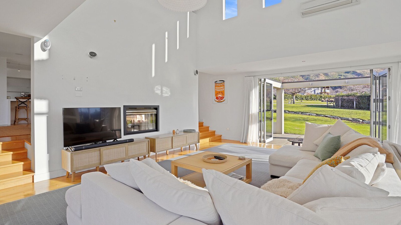 Photo of Livingroom in Wanaka