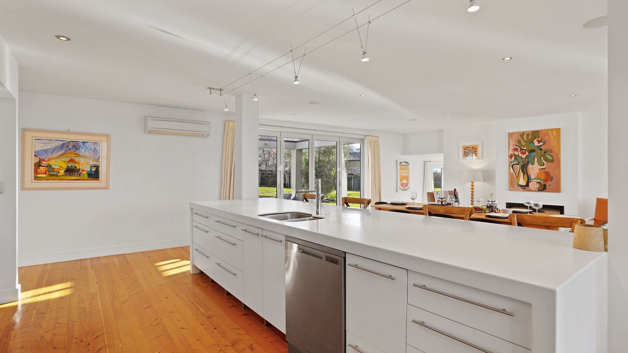 Photo of Kitchen in Wanaka