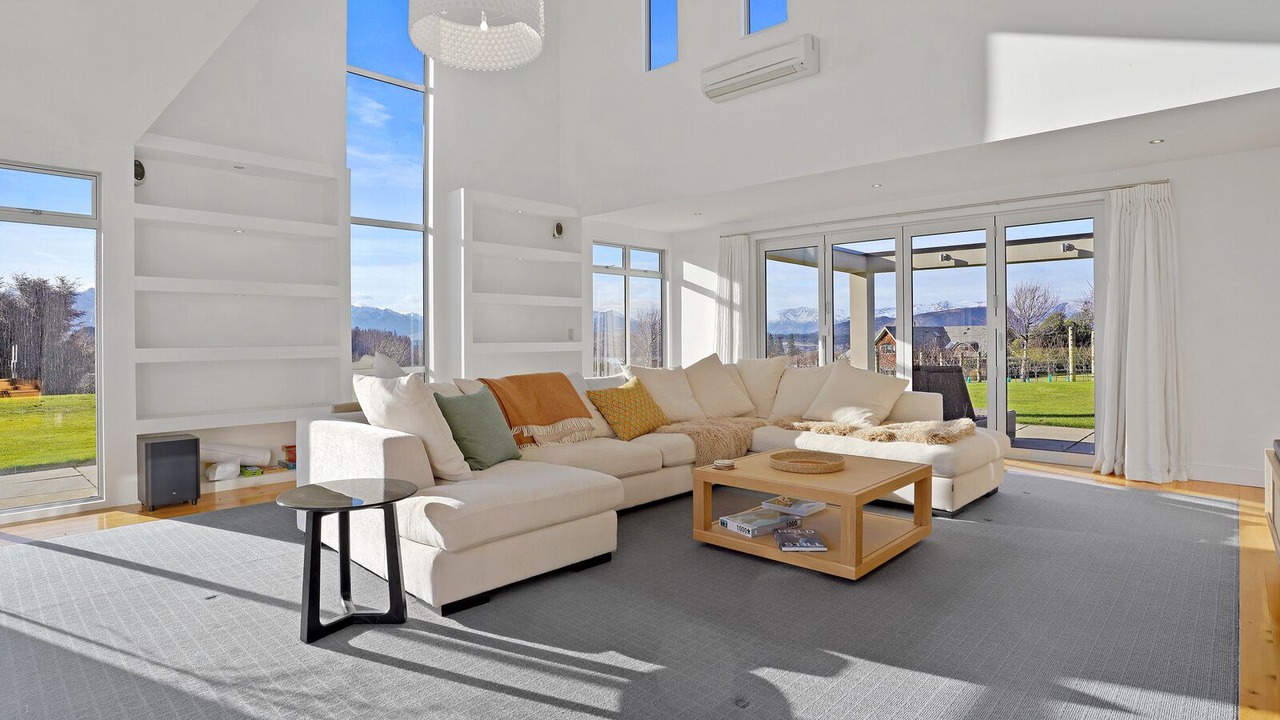 Photo of Livingroom in Wanaka