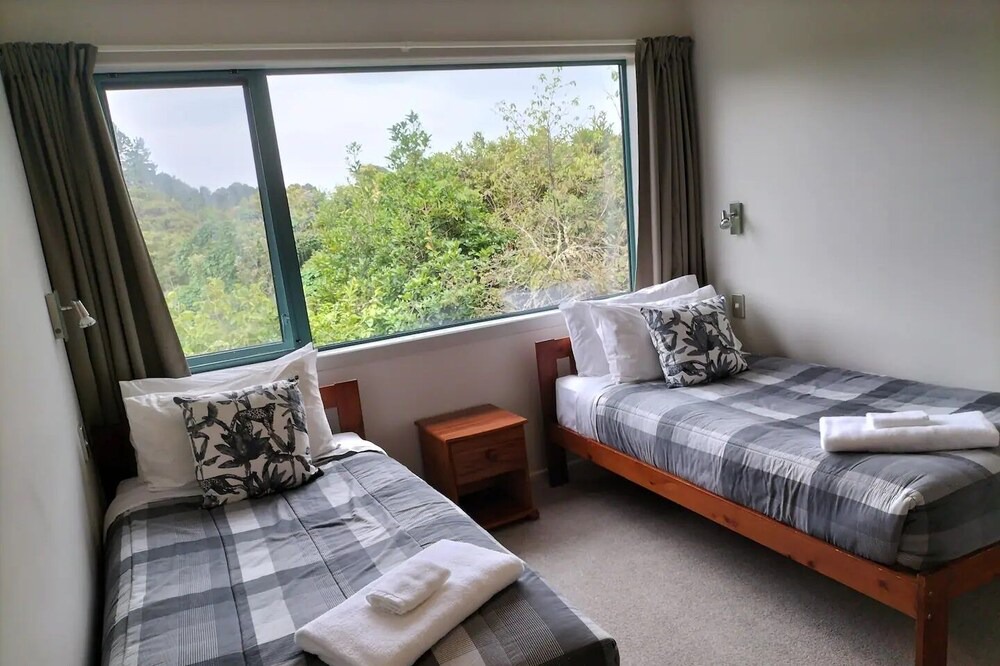 Photo of Bedroom in Opua