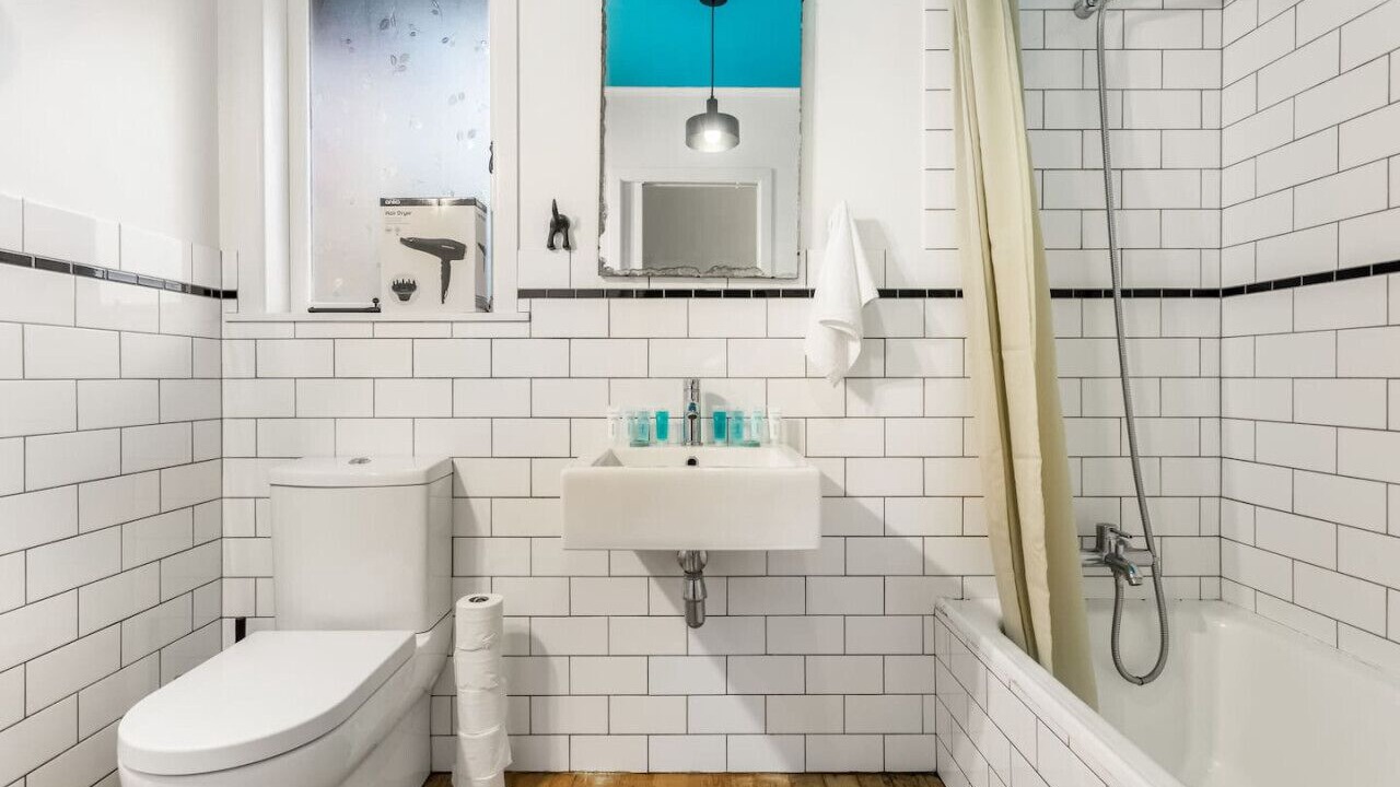 Photo of Bathroom in Avondale