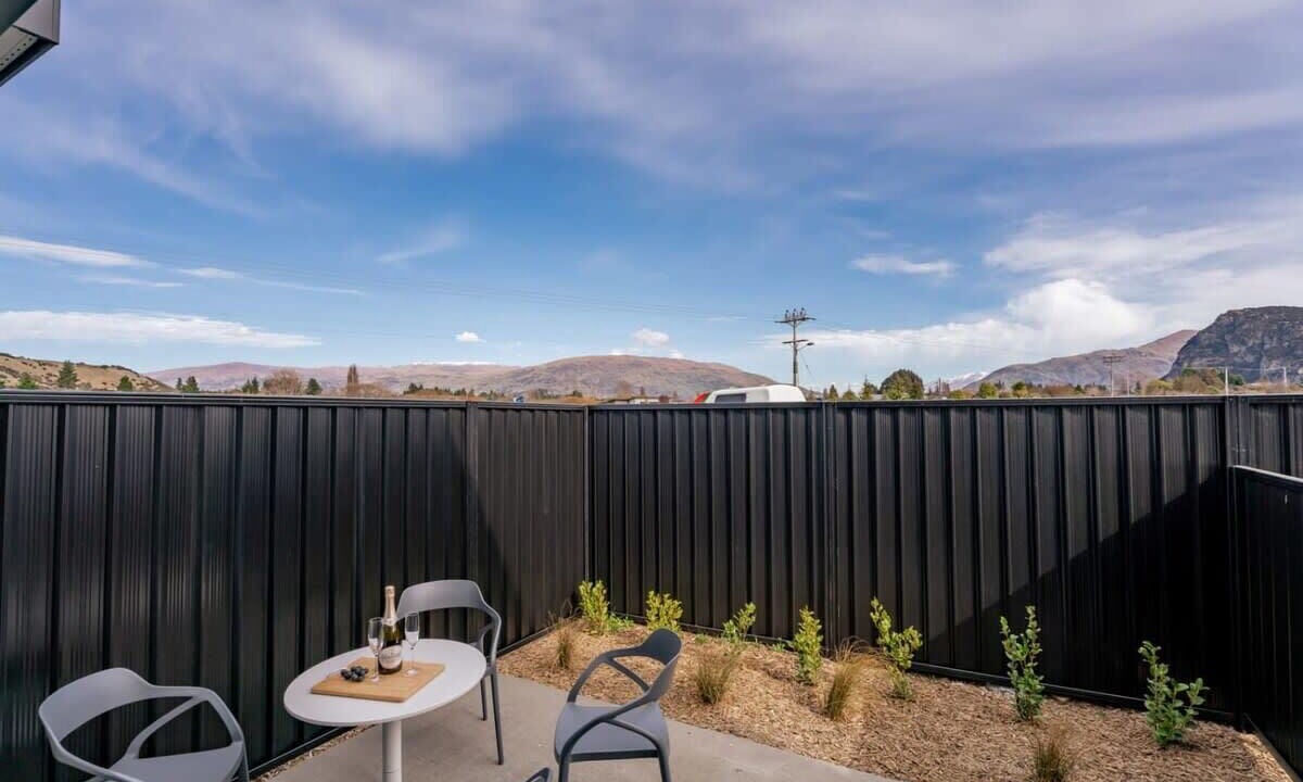 Photo of Outdoor in Albert Town