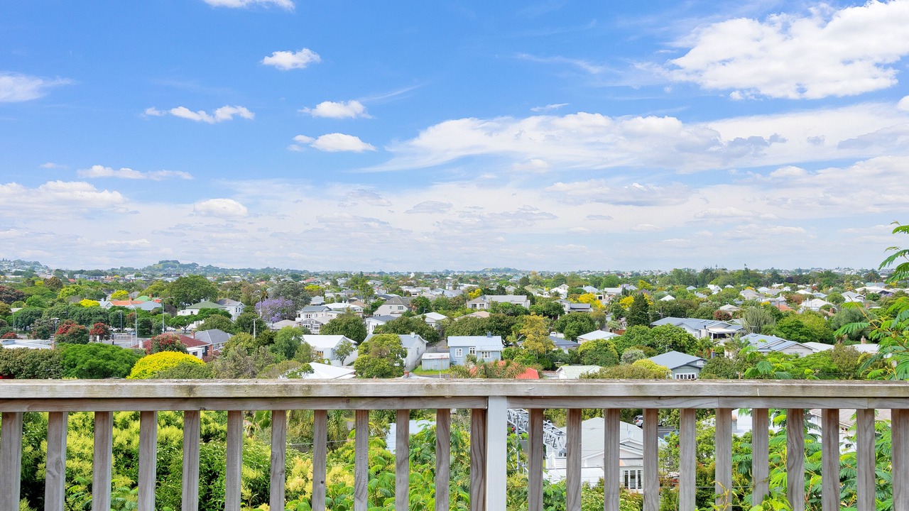 Photo of Others in Mount Eden