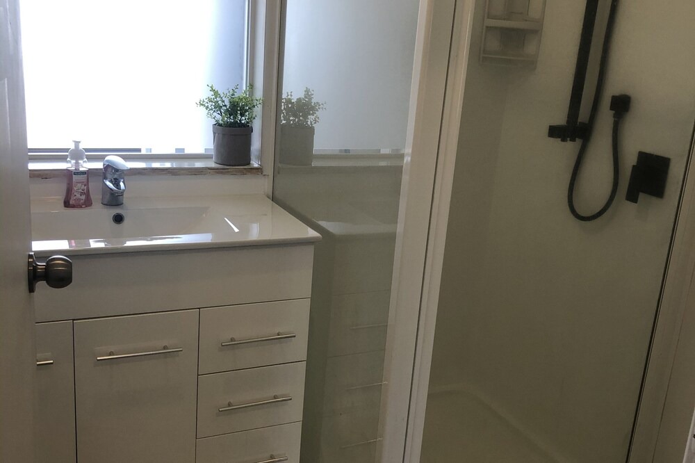 Photo of Bathroom in Mangakino