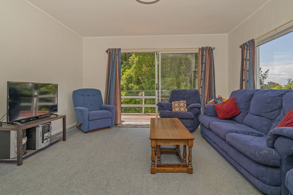 Photo of Livingroom in Whiritoa