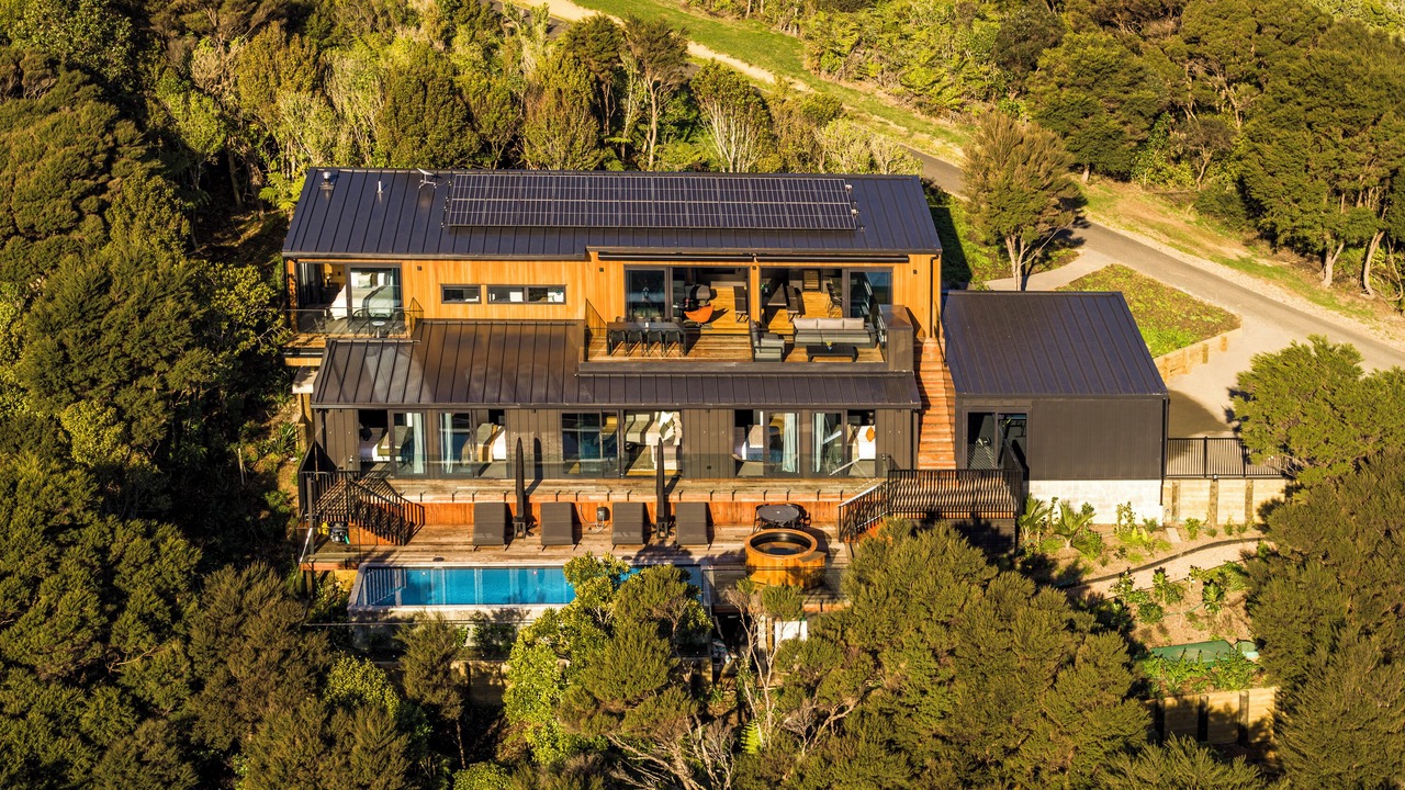 Photo of Others in Waiheke Island