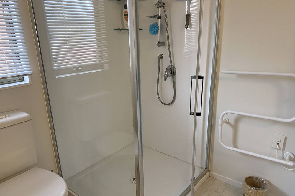 Photo of Bathroom in Papamoa Beach