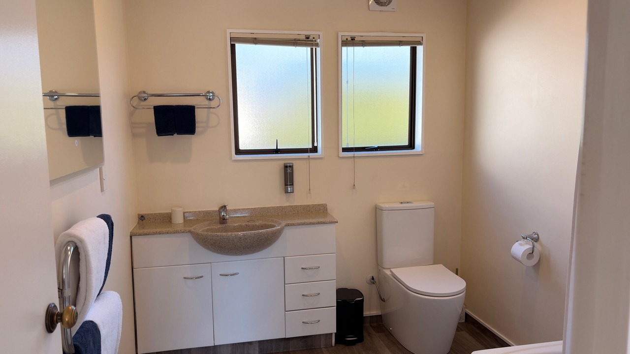 Photo of Bathroom in Tahunanui