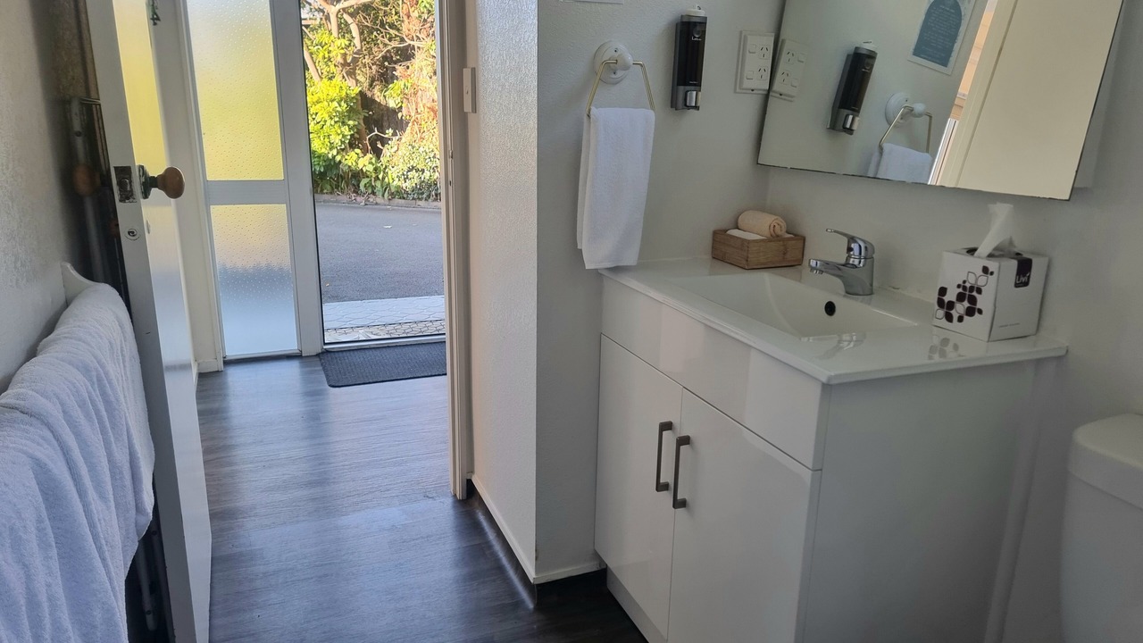 Photo of Bathroom in Ohope