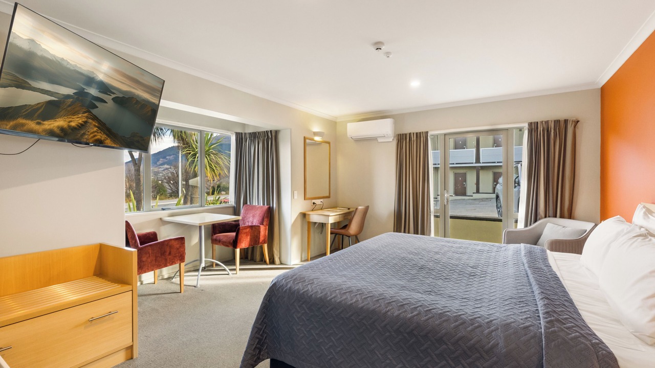Photo of Others in Queenstown