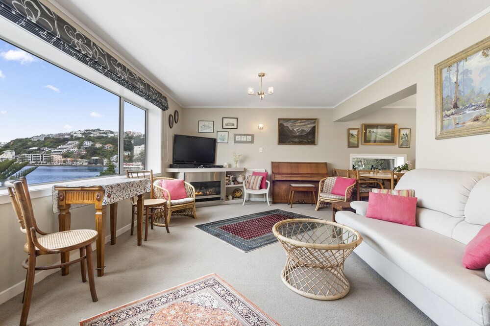 Photo of Livingroom in Oriental Bay