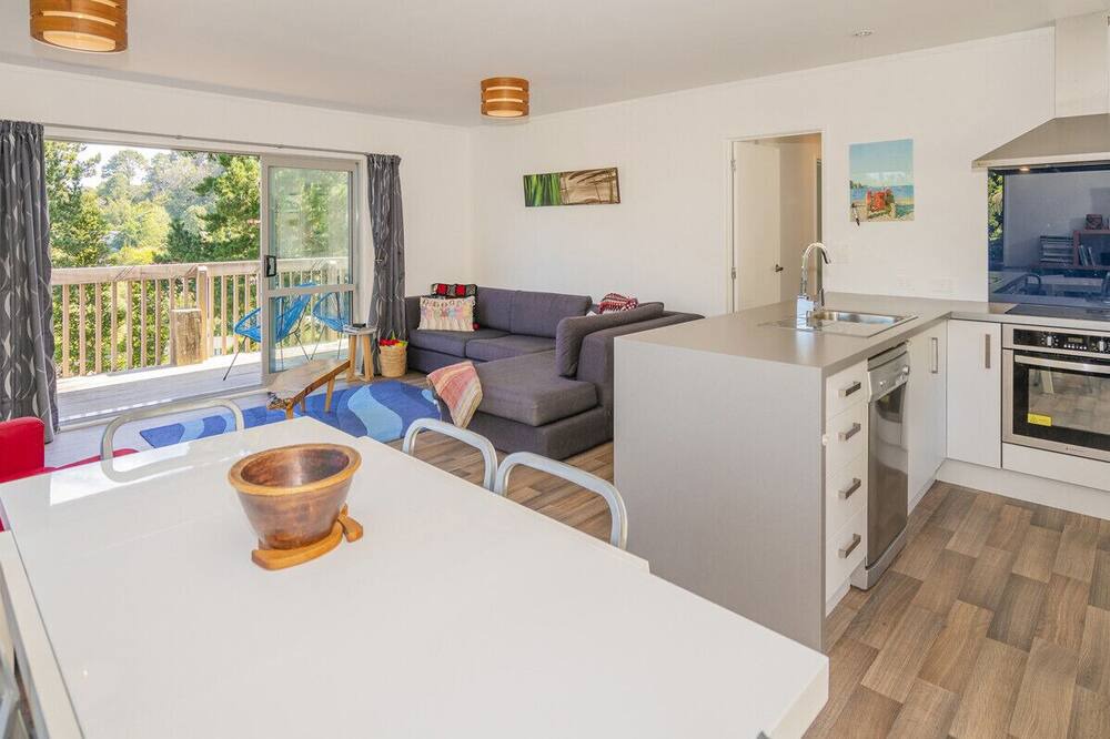 Photo of Livingroom in Hahei