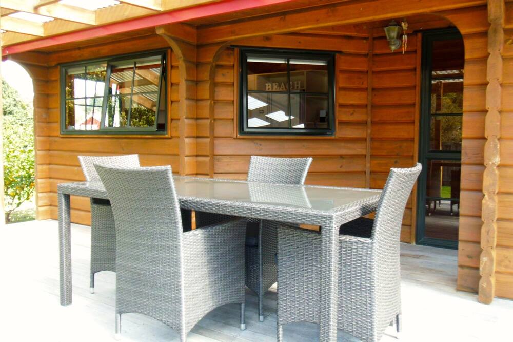 Photo of Patio Balcony in Rings Beach