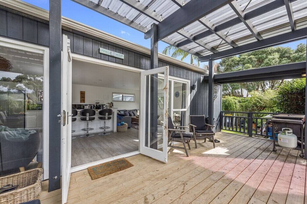 Photo of Patio Balcony in Hahei