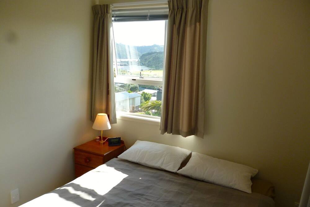 Photo of Bedroom in Rings Beach