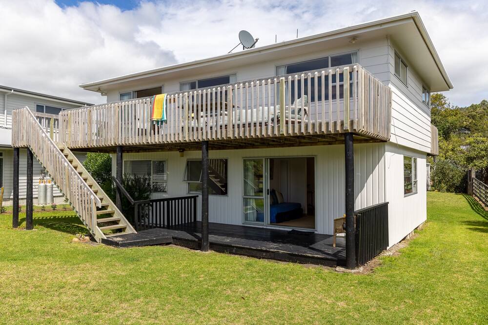 Photo of Outdoor in Cooks Beach