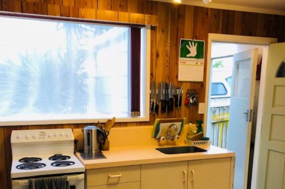 Photo of Kitchen in Waitarere Beach