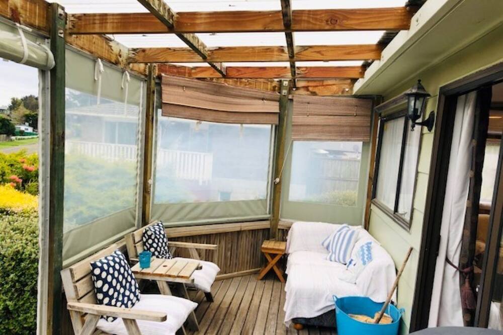 Photo of Patio Balcony in Waitarere Beach
