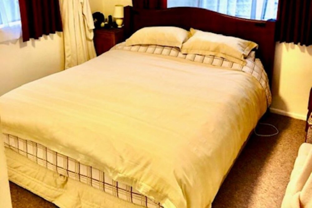 Photo of Bedroom in Waitarere Beach