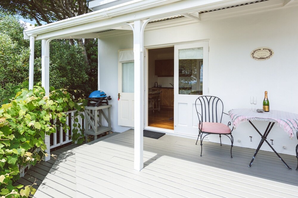 Photo of Patio Balcony in Waiheke Island