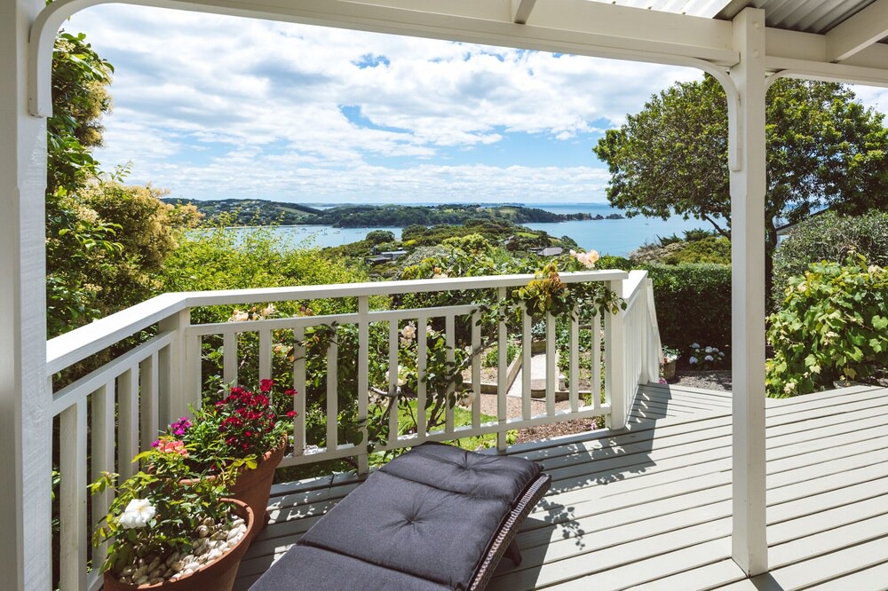 Photo of Patio Balcony in Waiheke Island