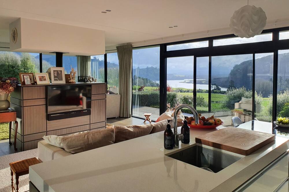Photo of Livingroom in North Island