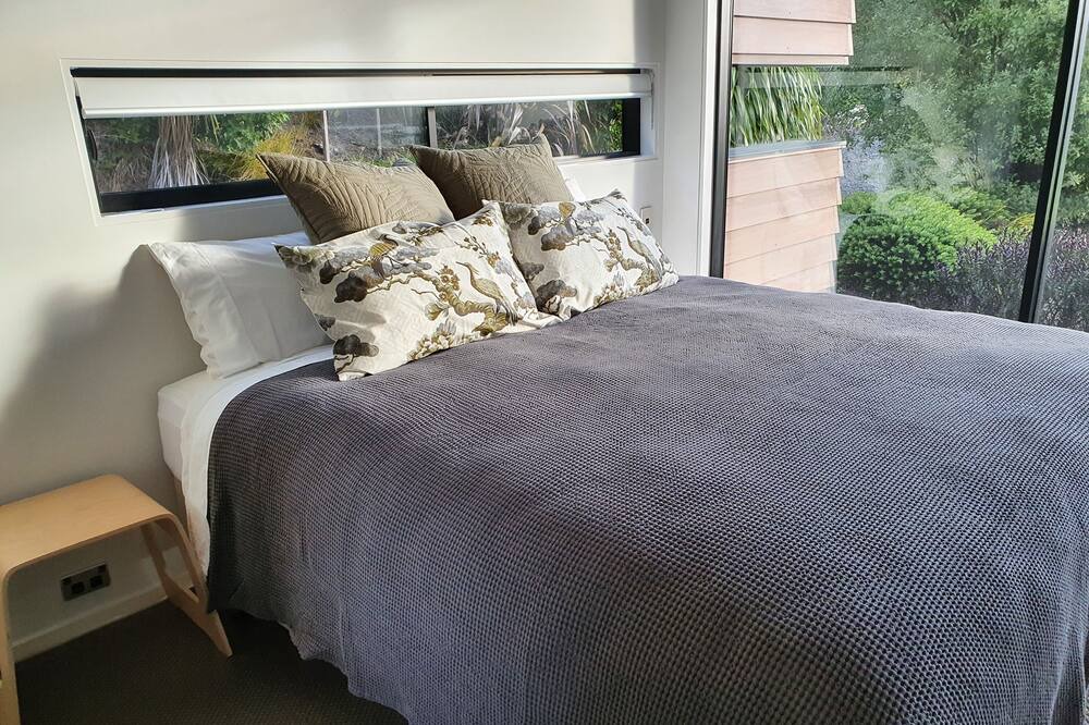 Photo of Bedroom in North Island