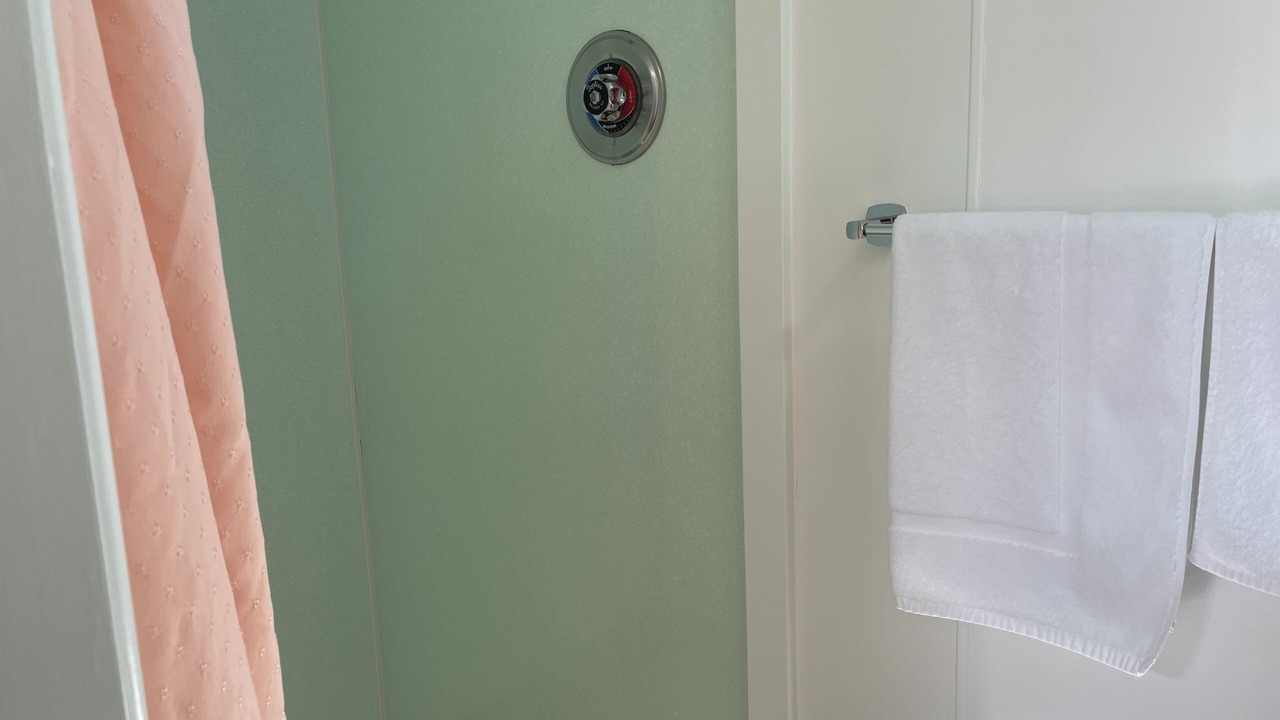Photo of Bathroom in Murchison