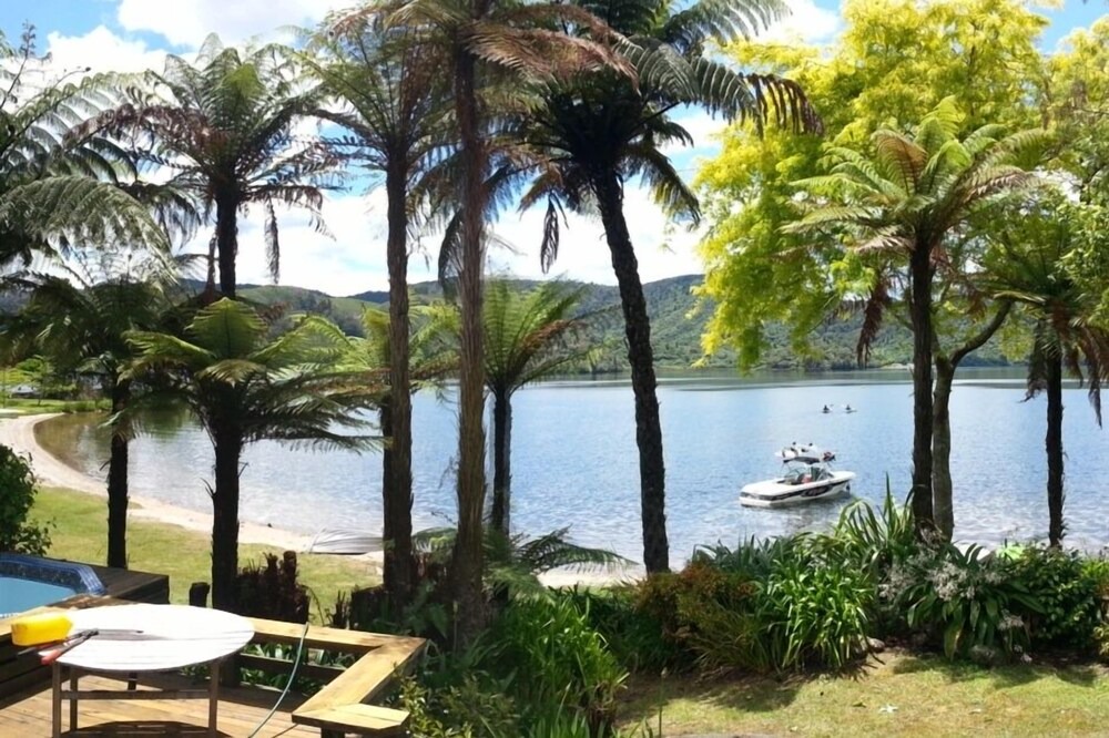Photo of Others in Lake Okareka