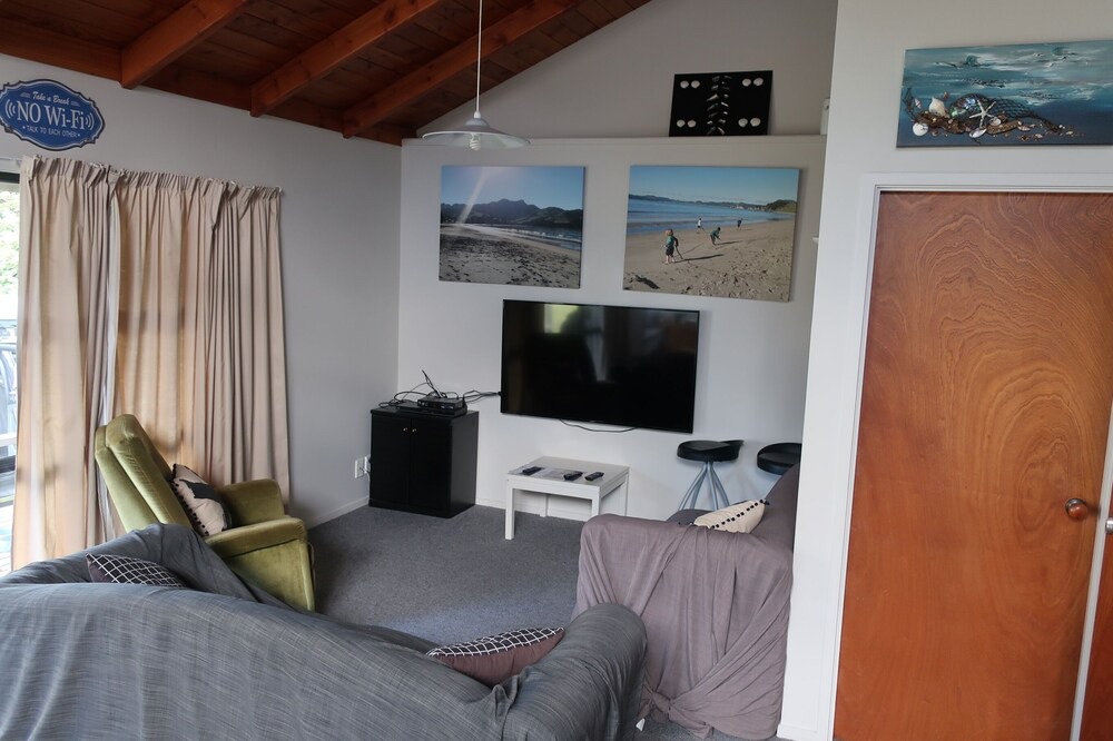 Photo of Livingroom in Wharekaho