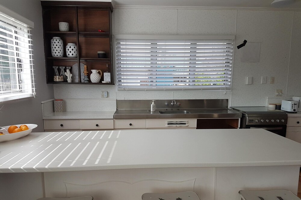 Photo of Kitchen in Waitarere Beach