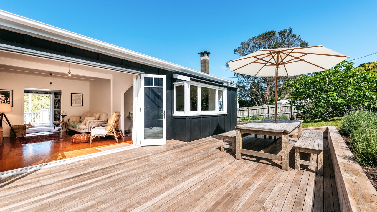 Photo of Patio Balcony in Surfdale