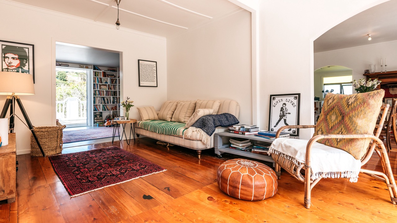 Photo of Livingroom in Surfdale