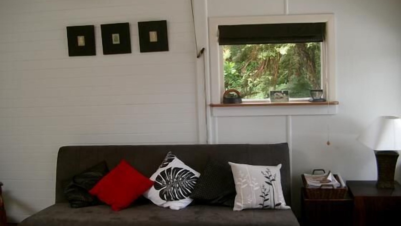 Photo of Livingroom in Piha