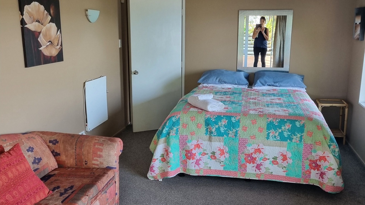 Photo of Bedroom in Surfdale