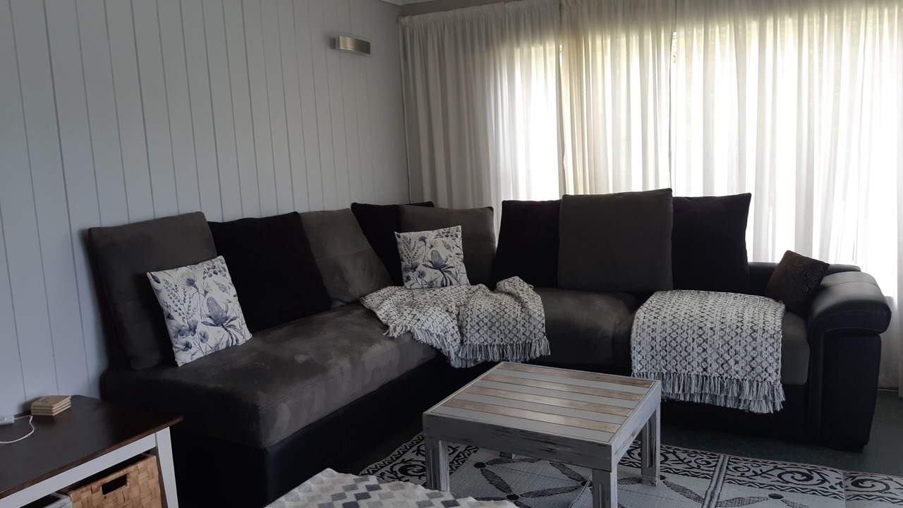 Photo of Livingroom in Whangaroa