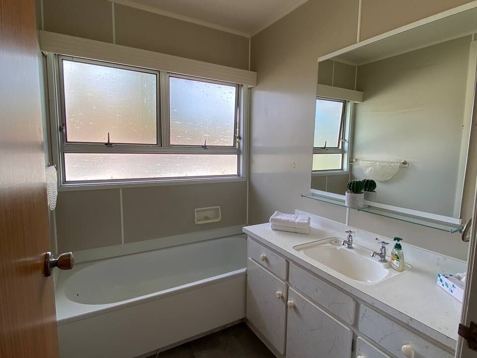 Photo of Bathroom in Paihia