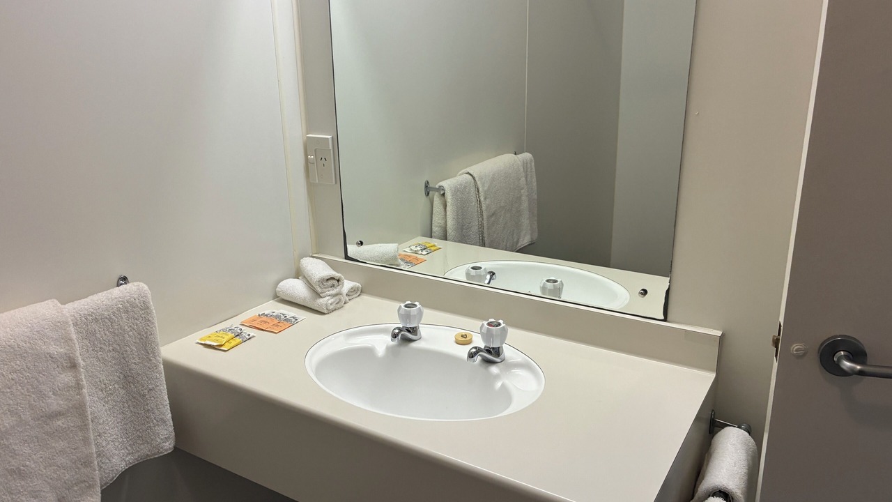 Photo of Bathroom in Balclutha