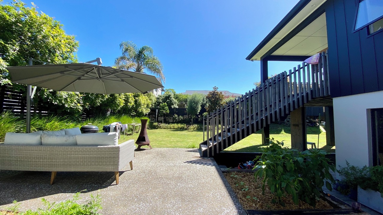 Photo of Patio Balcony in Ohope