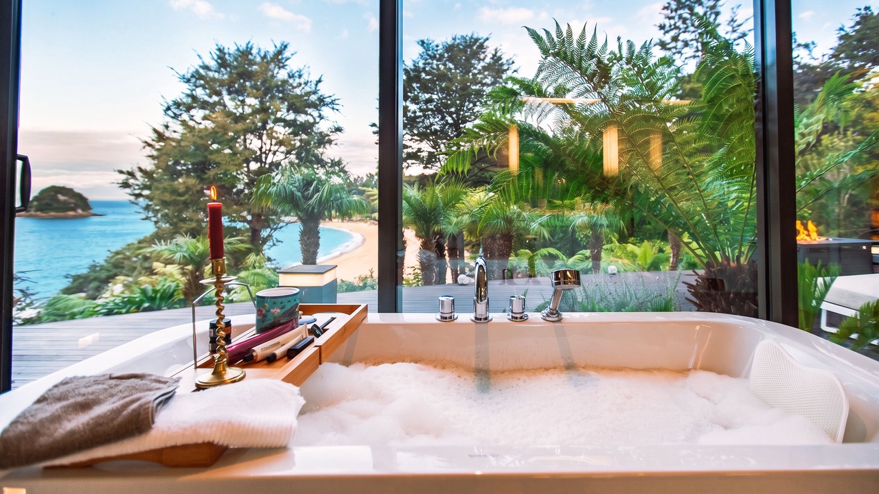 Photo of Bathroom in Ngaio Bay