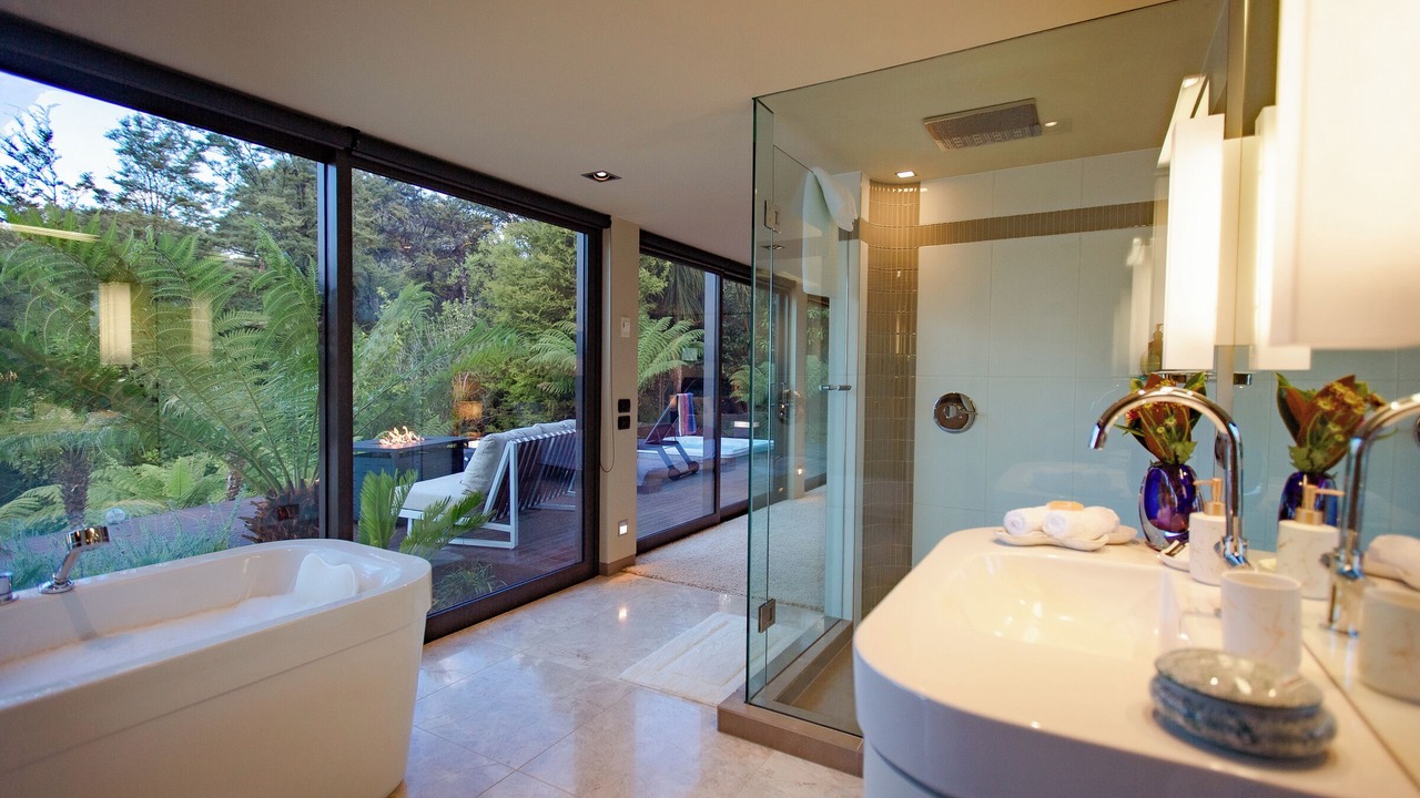 Photo of Bathroom in Ngaio Bay