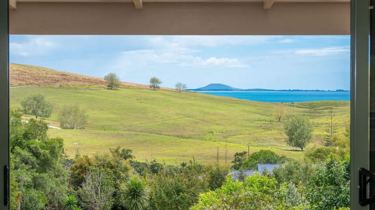 Photo of Others in Doubtless Bay