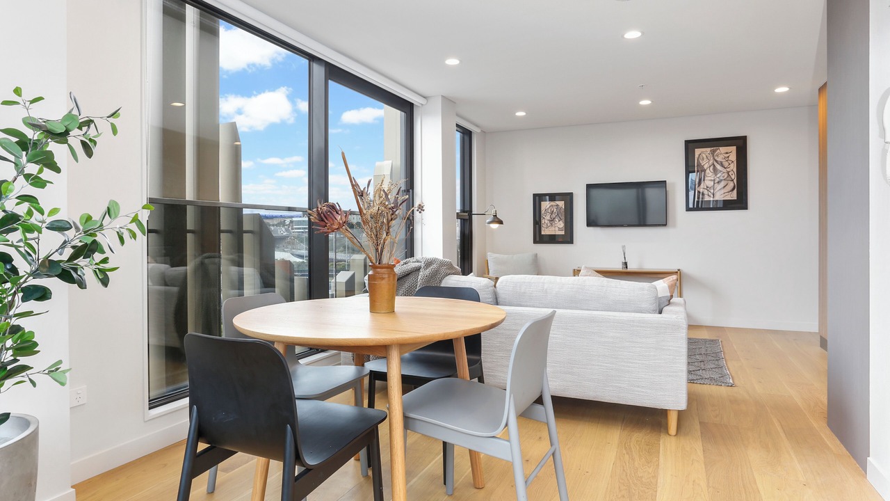 Photo of Livingroom in Newton